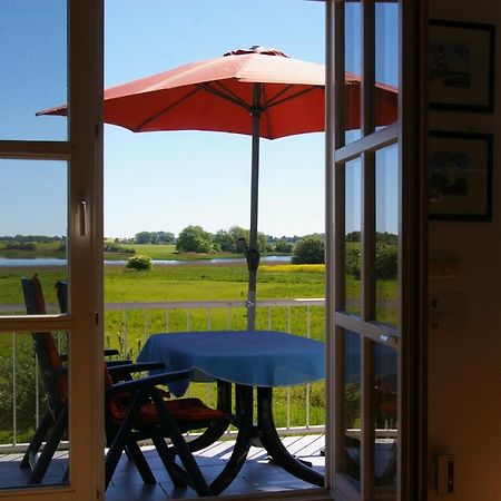 Ferienwohnung Boddenblick Zudar Exteriör bild