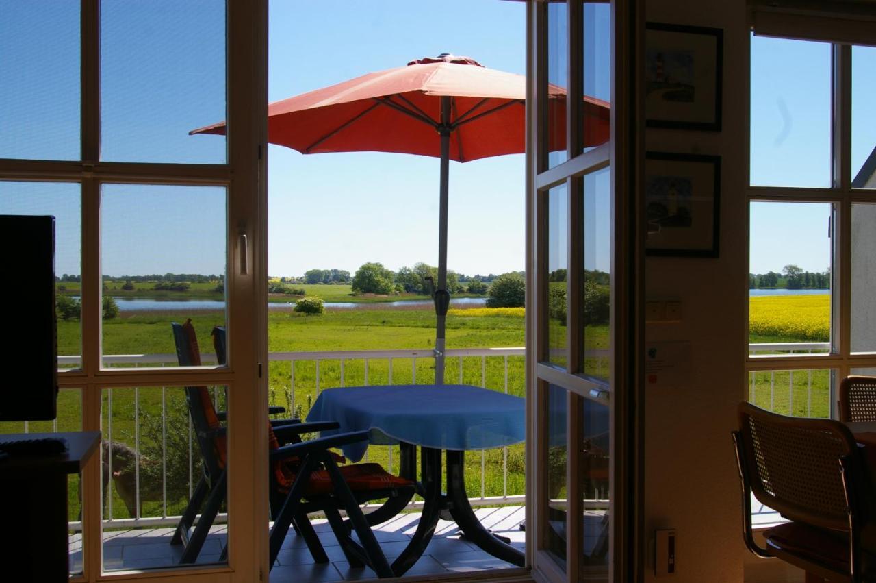 Ferienwohnung Boddenblick Zudar Exteriör bild